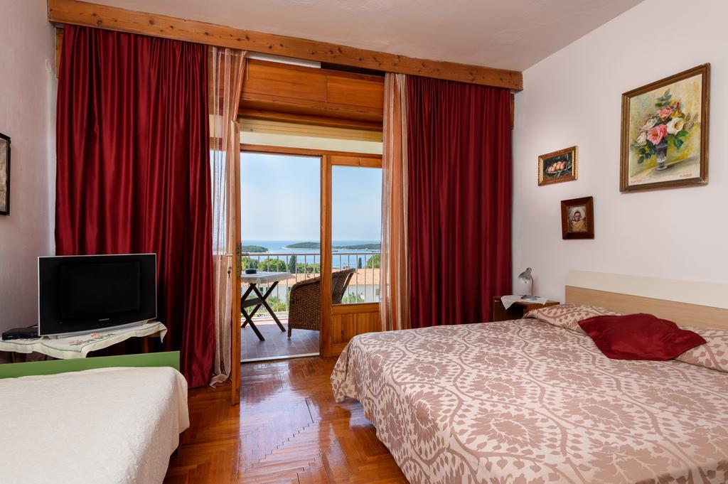Fio'S Hotell Hvar Town Exteriör bild